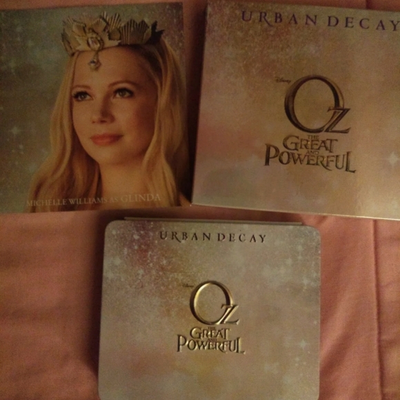 Urban Decay Oz The Great and Powerful Eyeshadow Palette NWT